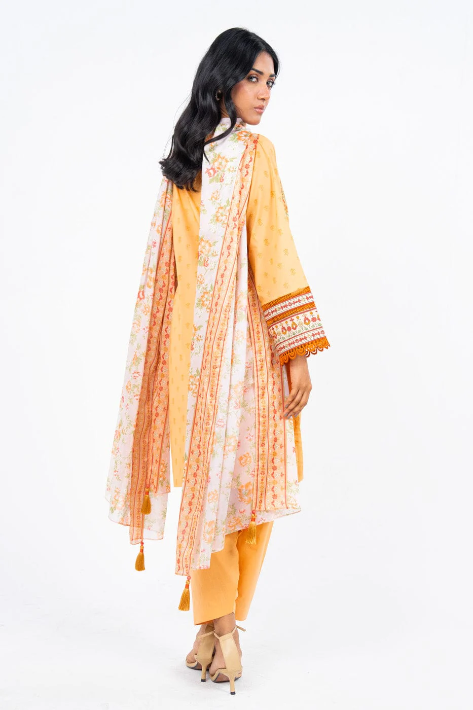 RTS | SHIRT, TROUSER & DUPATTA - Image 4