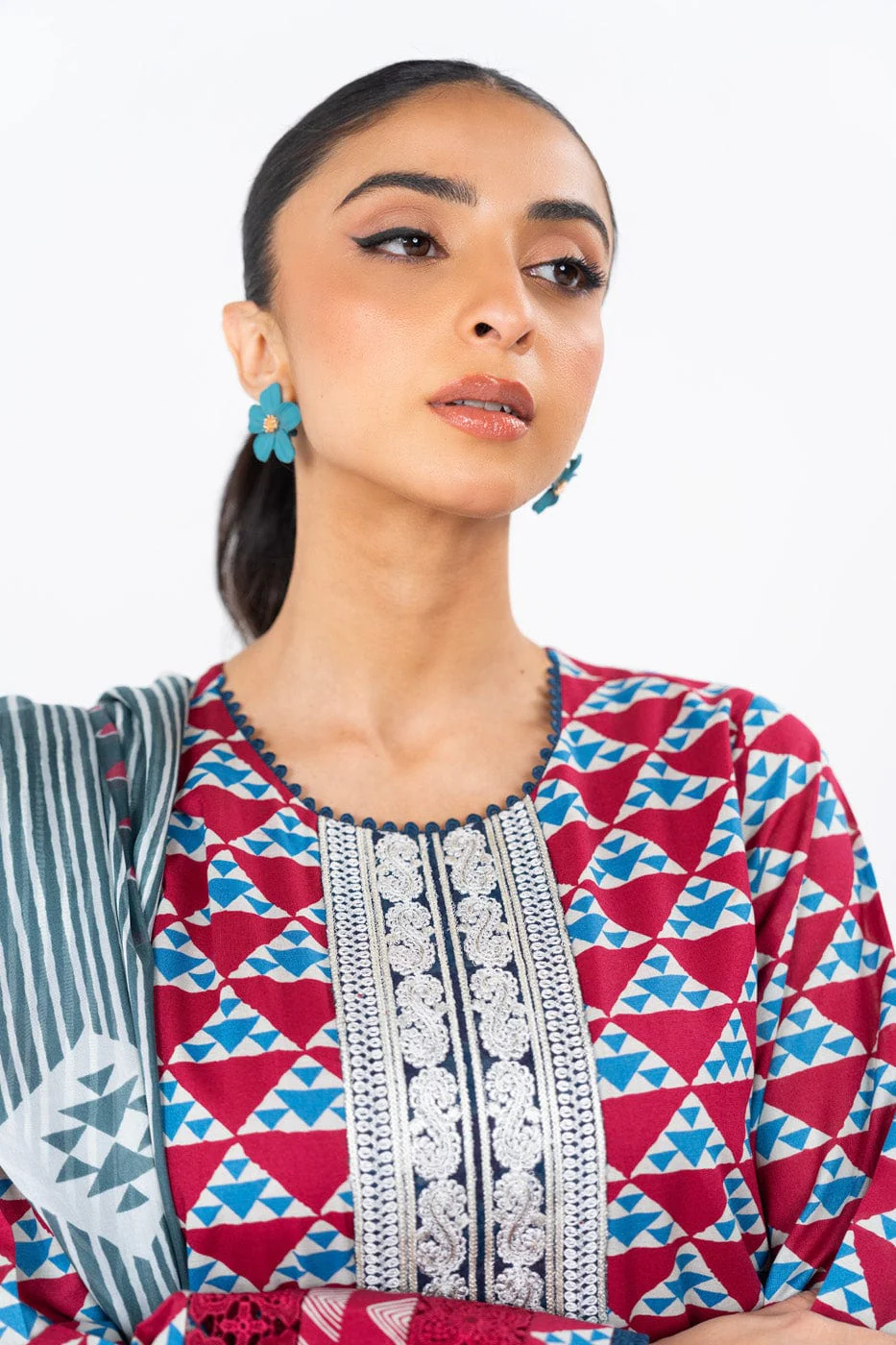 RTS | SHIRT, TROUSER & DUPATTA - Image 3