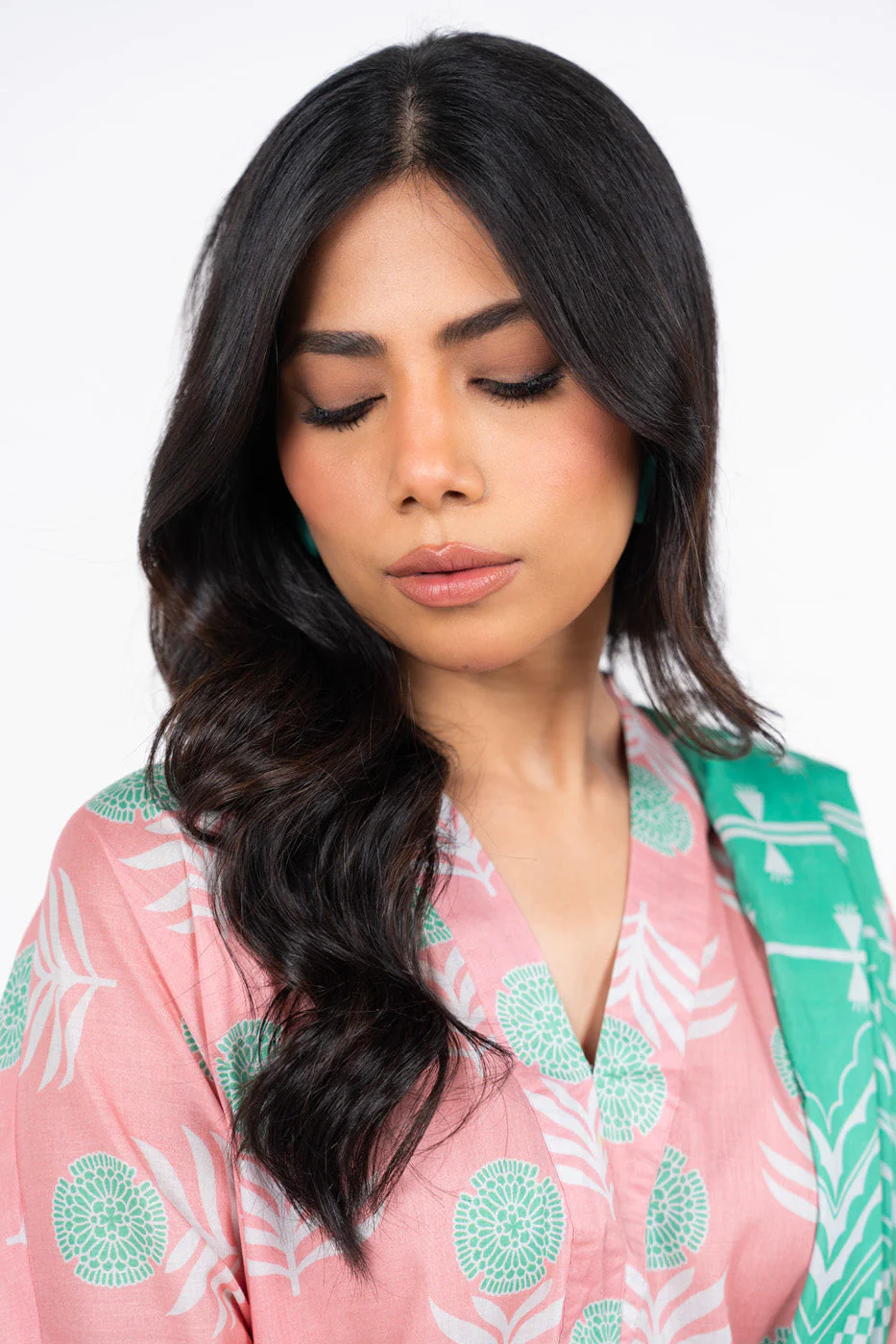 RTS | SHIRT, TROUSER & DUPATTA - Image 3