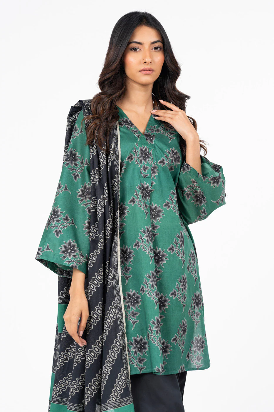 RTS | SHIRT, TROUSER & DUPATTA - Image 2