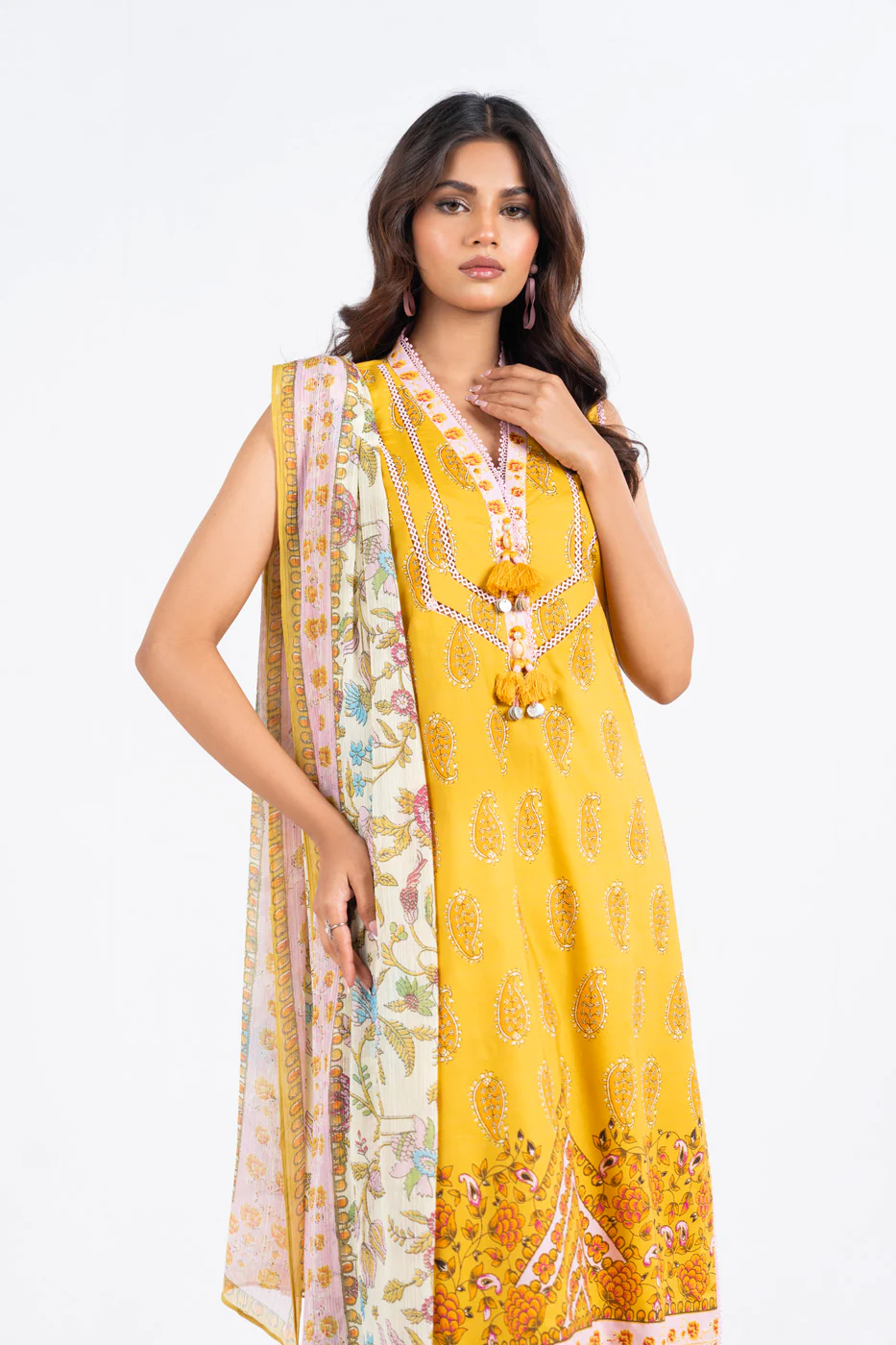 RTS | SHIRT, TROUSER & DUPATTA - Image 3
