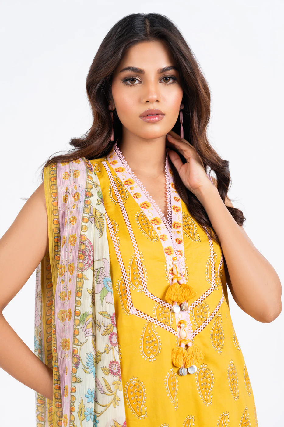 RTS | SHIRT, TROUSER & DUPATTA - Image 4