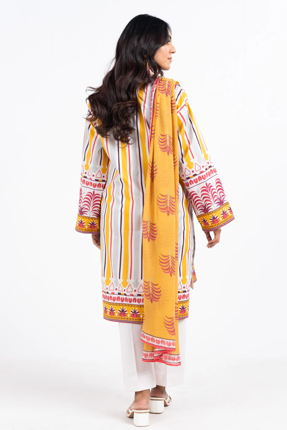 RTS | SHIRT, TROUSER & DUPATTA - Image 4