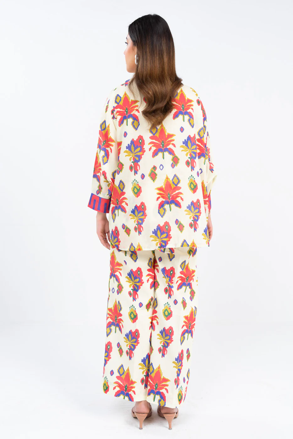 RTS | SHIRT, TROUSER & DUPATTA - Image 4