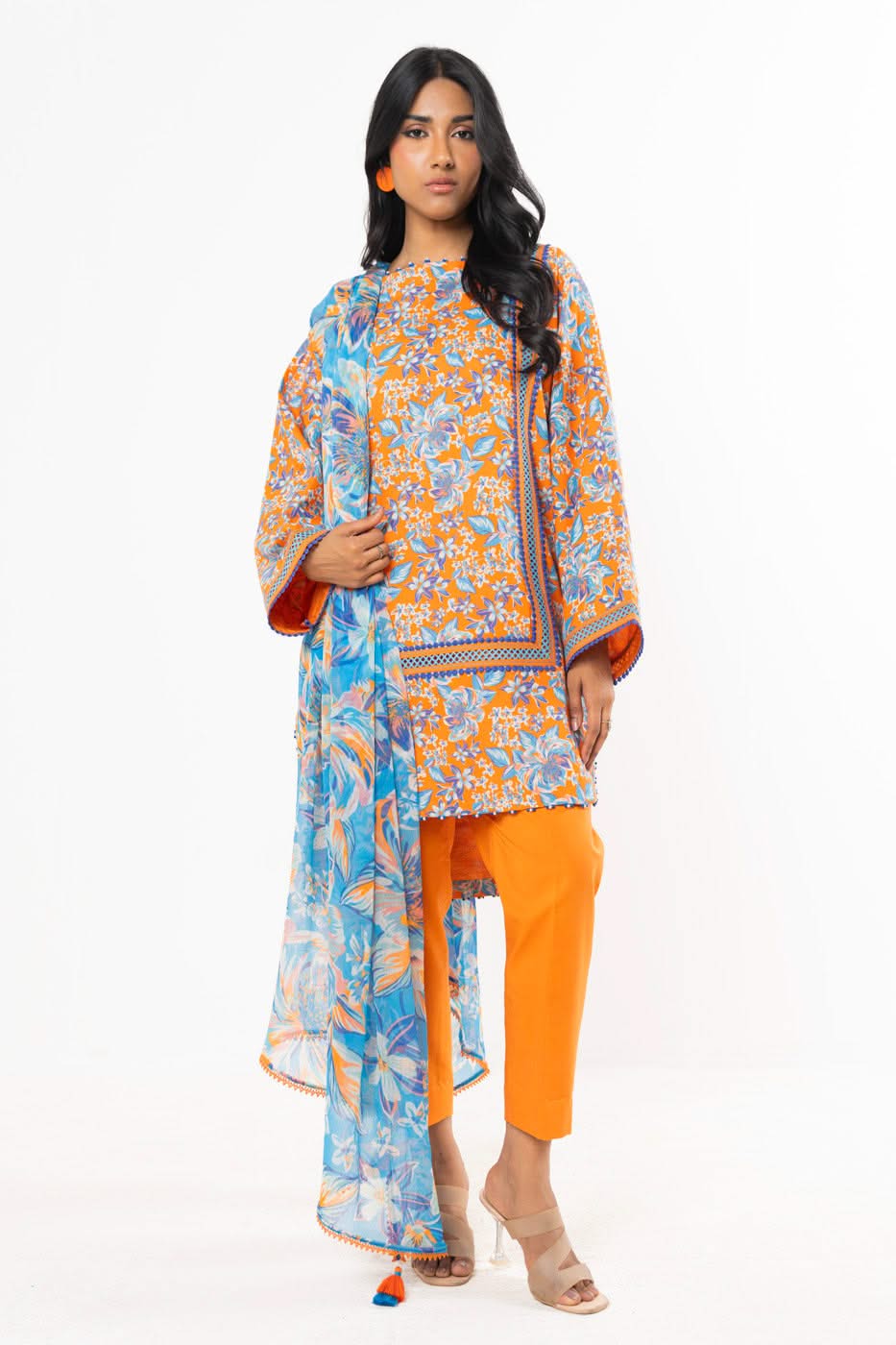 RTS | SHIRT, TROUSER & DUPATTA - Image 2