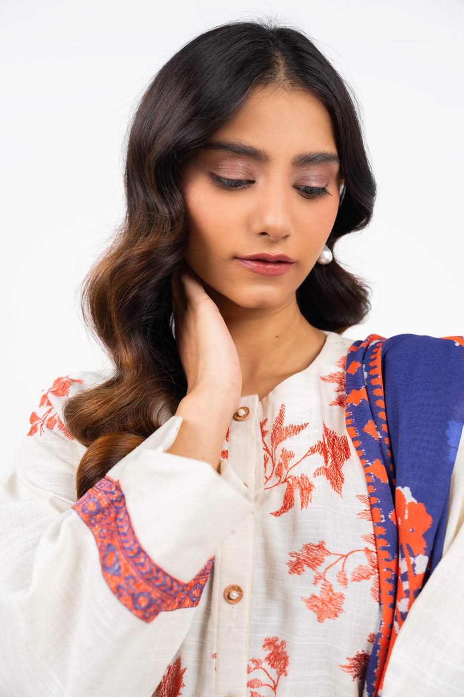 RTS | SHIRT, TROUSER & DUPATTA - Image 3