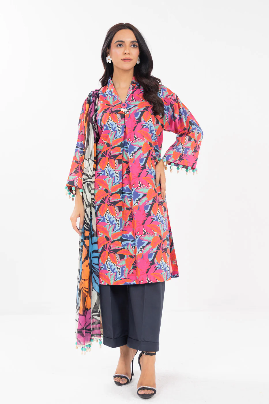 RTS | SHIRT, TROUSER & DUPATTA - Image 2