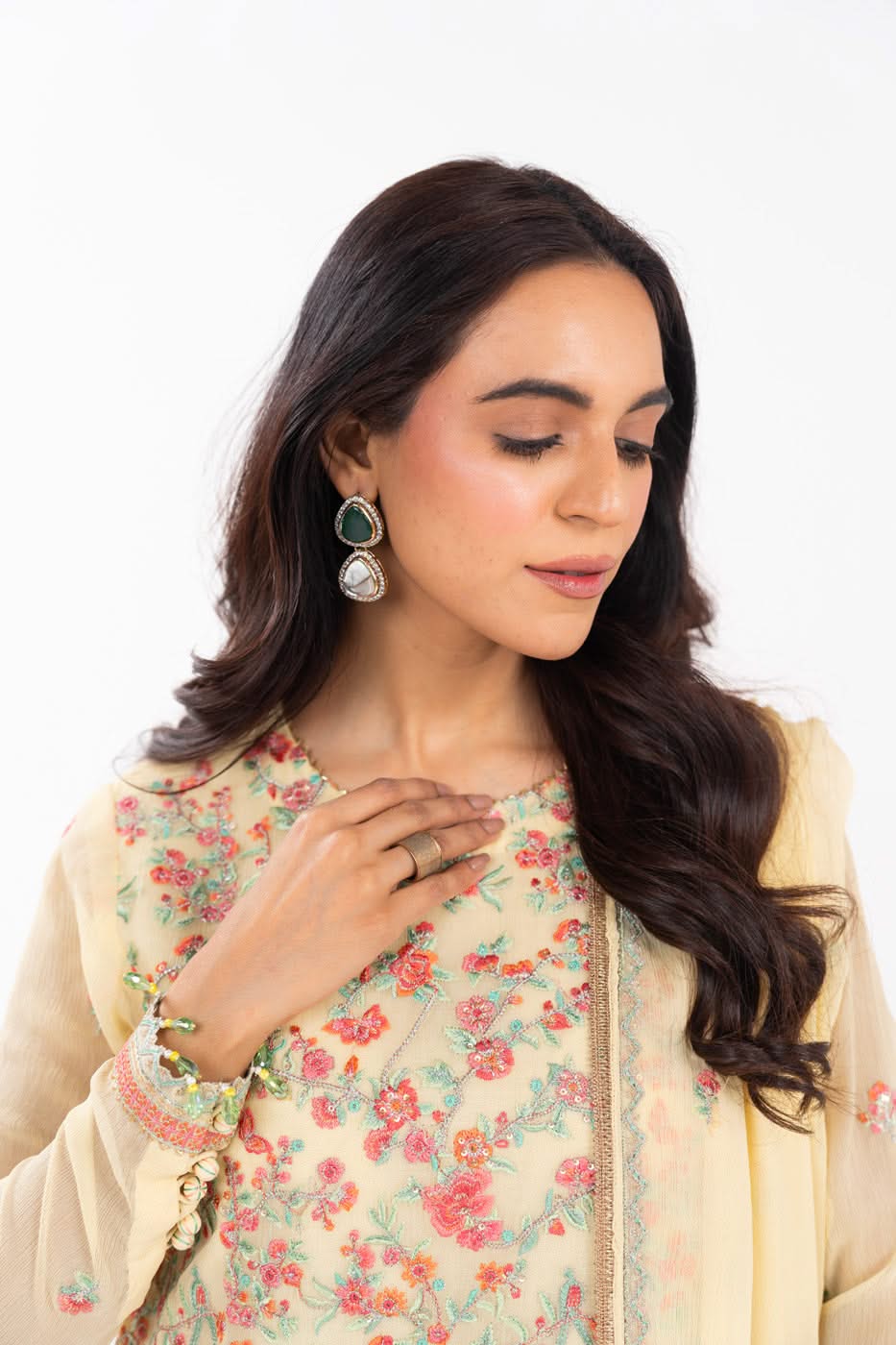 RTS | SHIRT, LINING, TROUSER & DUPATTA - Image 3