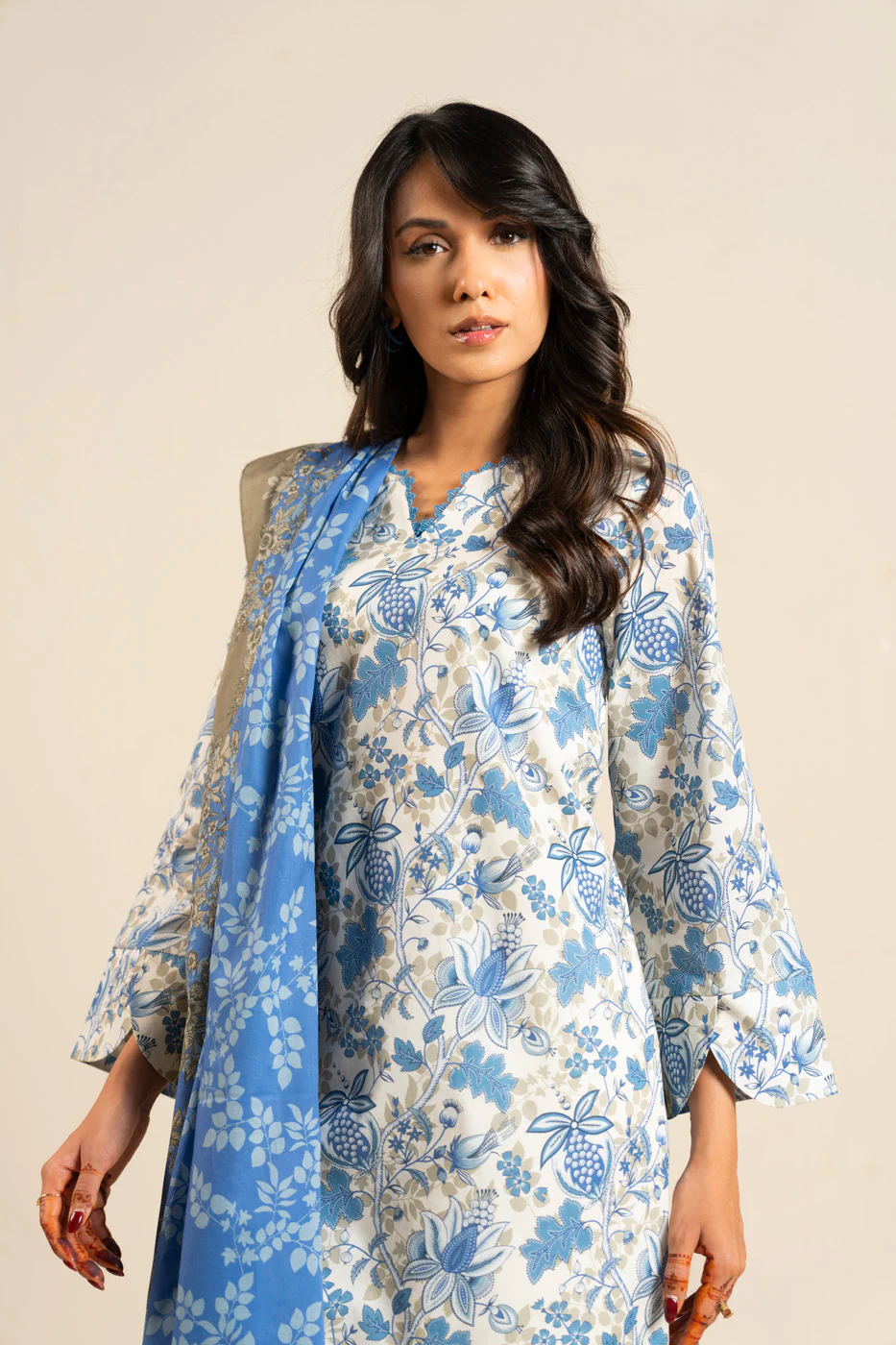 RTS | SHIRT & DUPATTA - Image 2