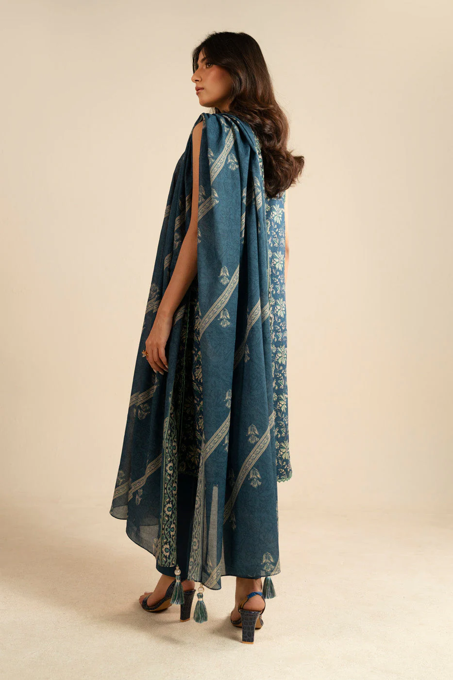 RTS | SHIRT & DUPATTA - Image 4