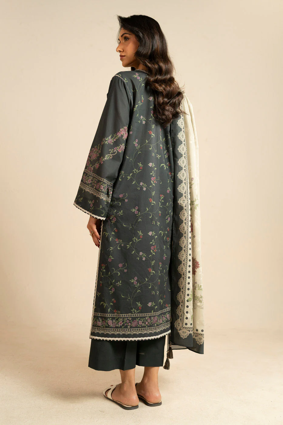 RTS | SHIRT & DUPATTA - Image 4