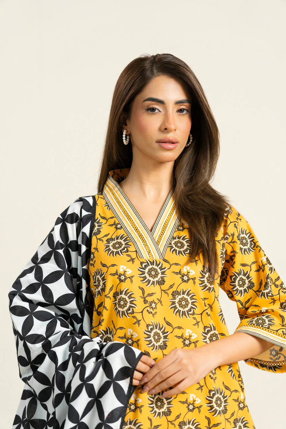 RTS | SHIRT & DUPATTA - Image 3
