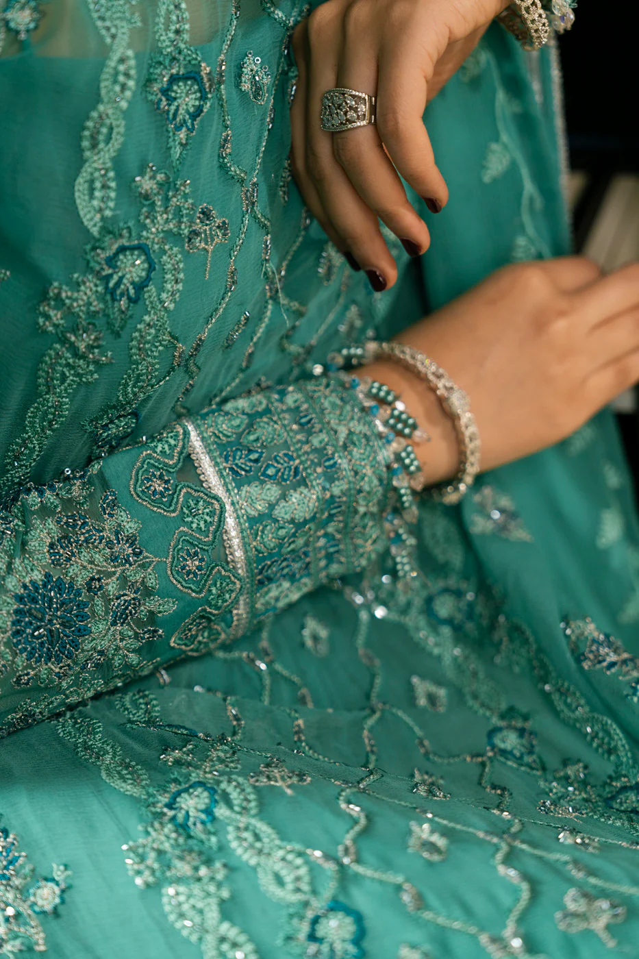 RTS | SHIRT, LINING, TROUSER & DUPATTA - Image 5
