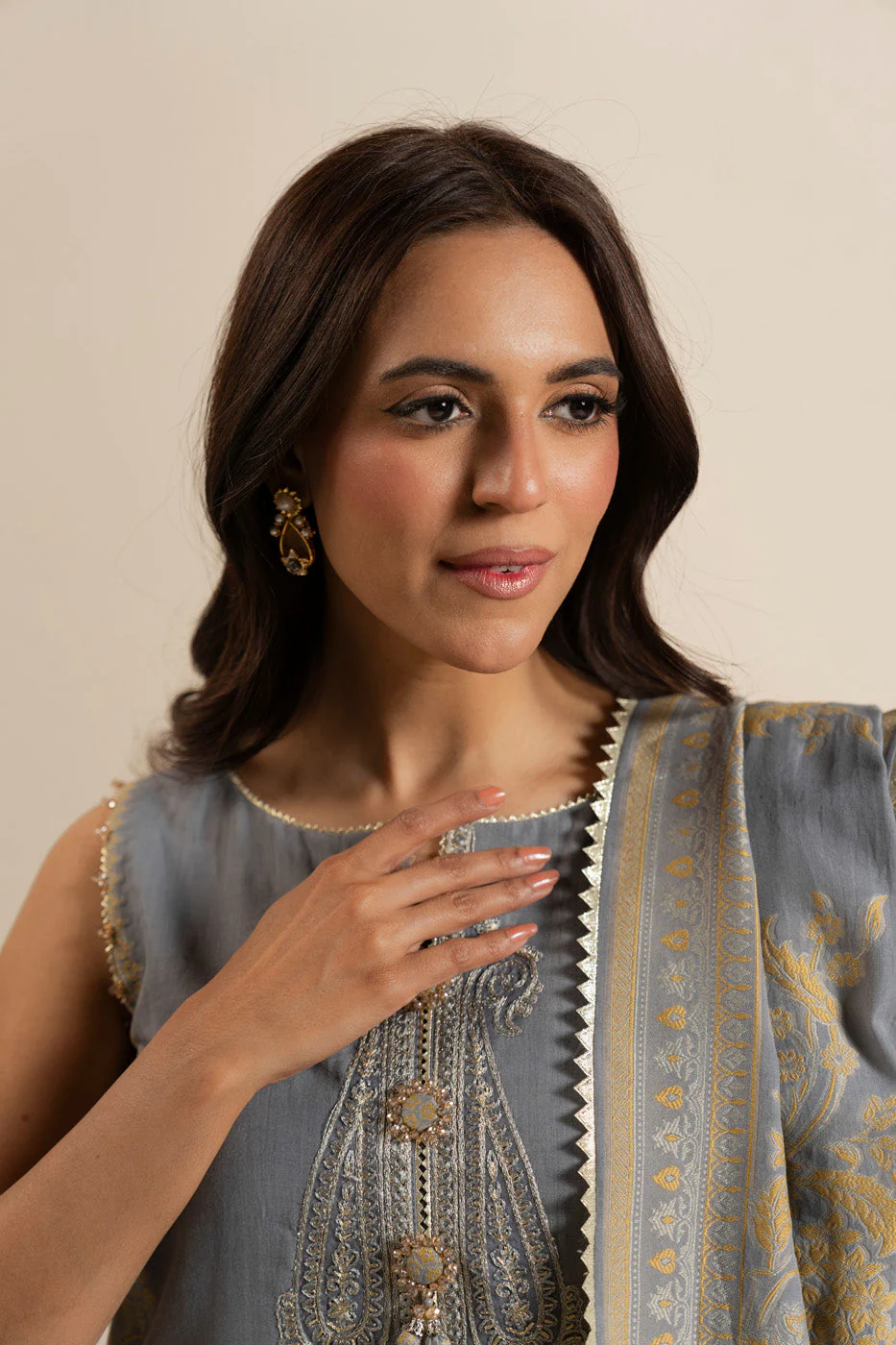 RTS| SHIRT, TROUSER & DUPATTA - Image 3