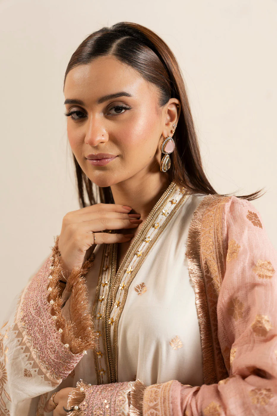 RTS| SHIRT, TROUSER & DUPATTA - Image 3