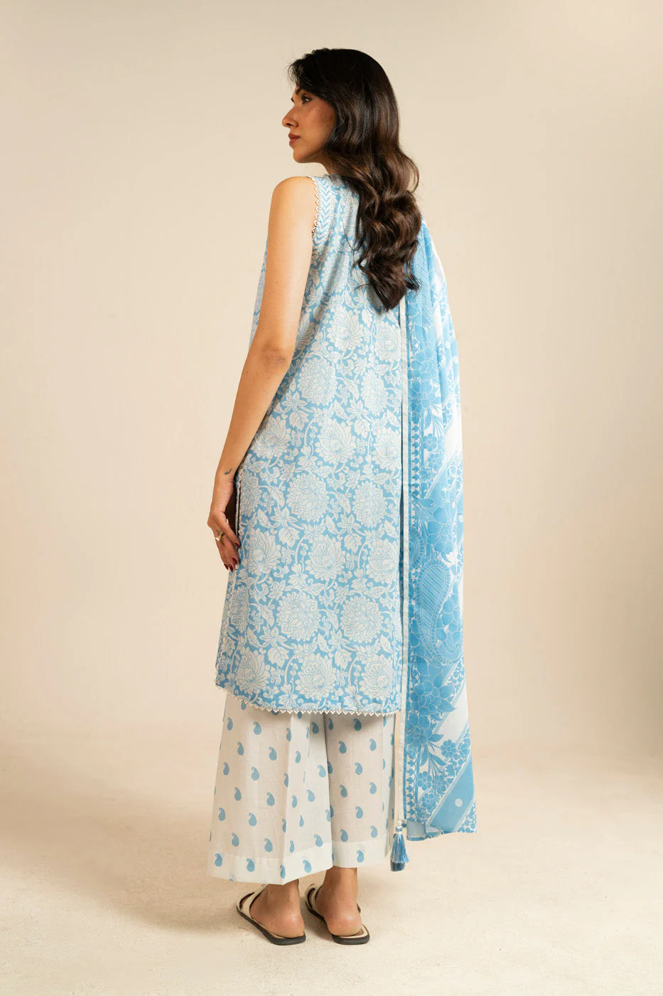 RTS | SHIRT, TROUSER & DUPATTA - Image 4