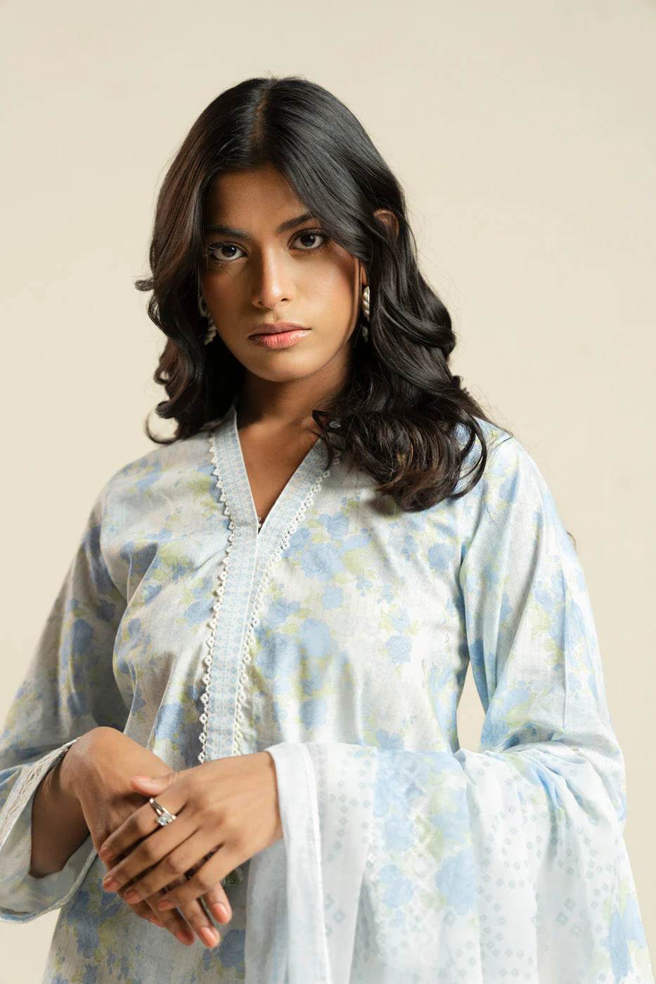 RTS | SHIRT, TROUSER & DUPATTA - Image 3