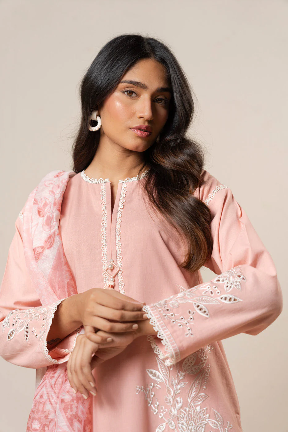 RTS | SHIRT, TROUSER & DUPATTA - Image 3