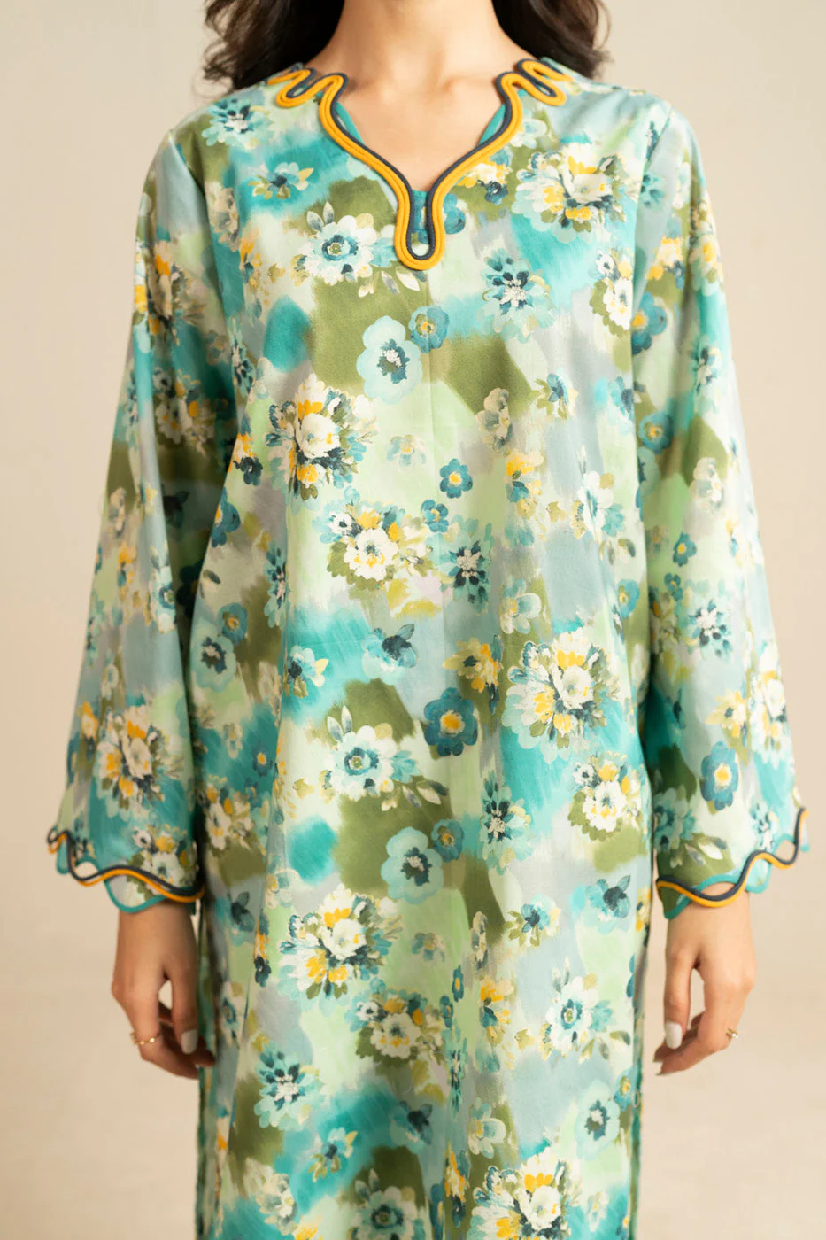 RTS | SHIRT, TROUSER & DUPATTA - Image 3