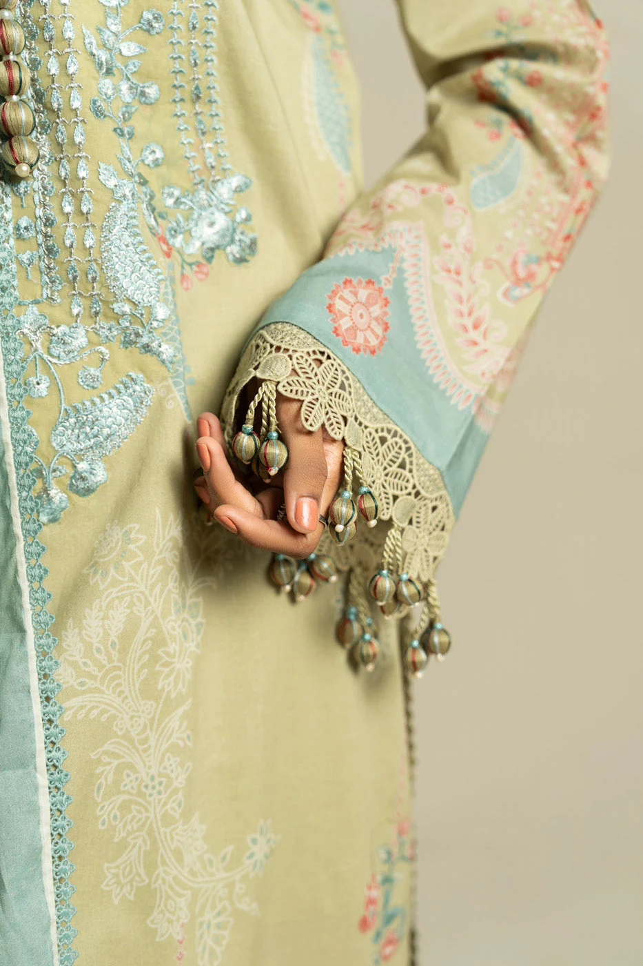 RTS | SHIRT, TROUSER & DUPATTA - Image 3