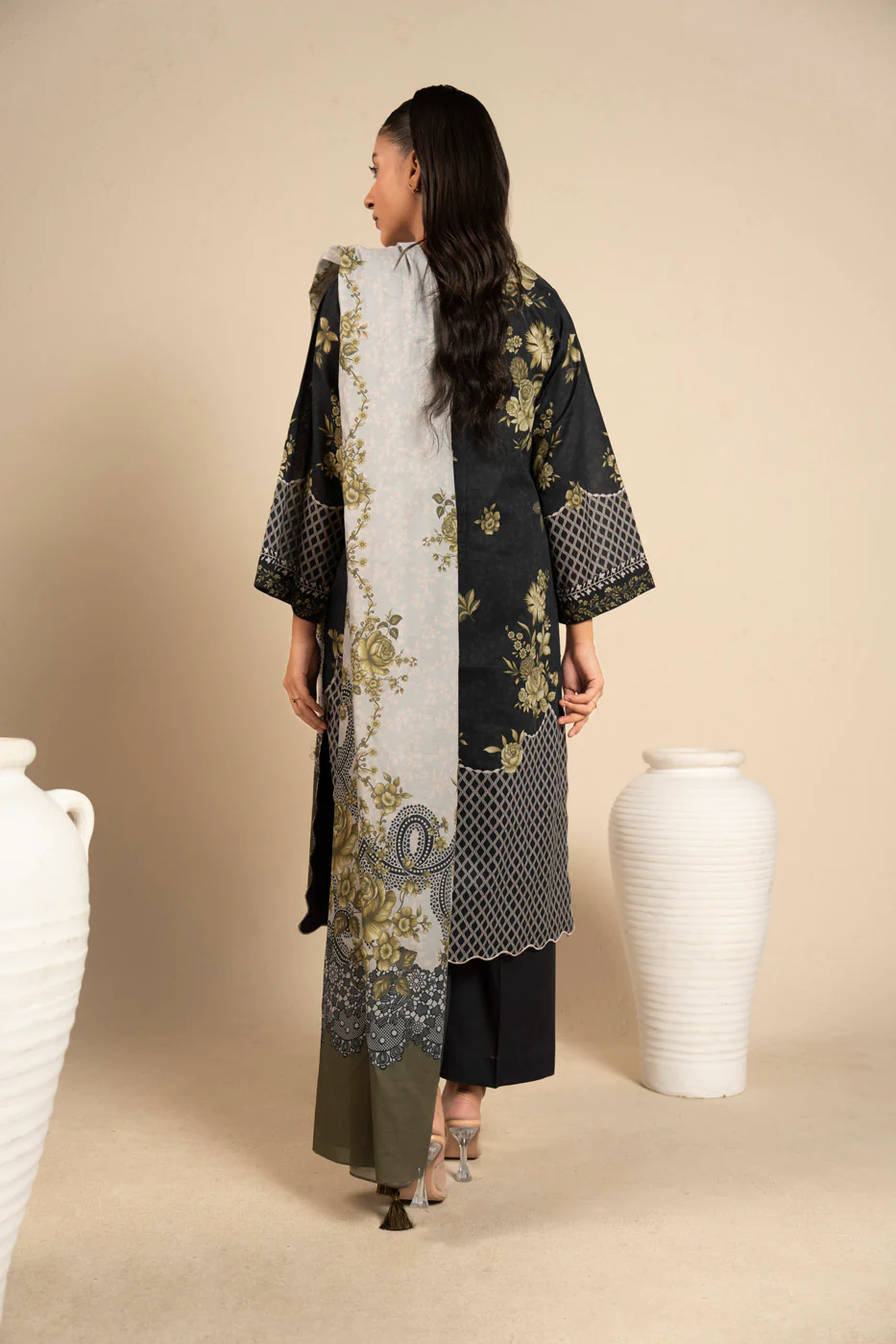 RTS | SHIRT, TROUSER & DUPATTA - Image 4