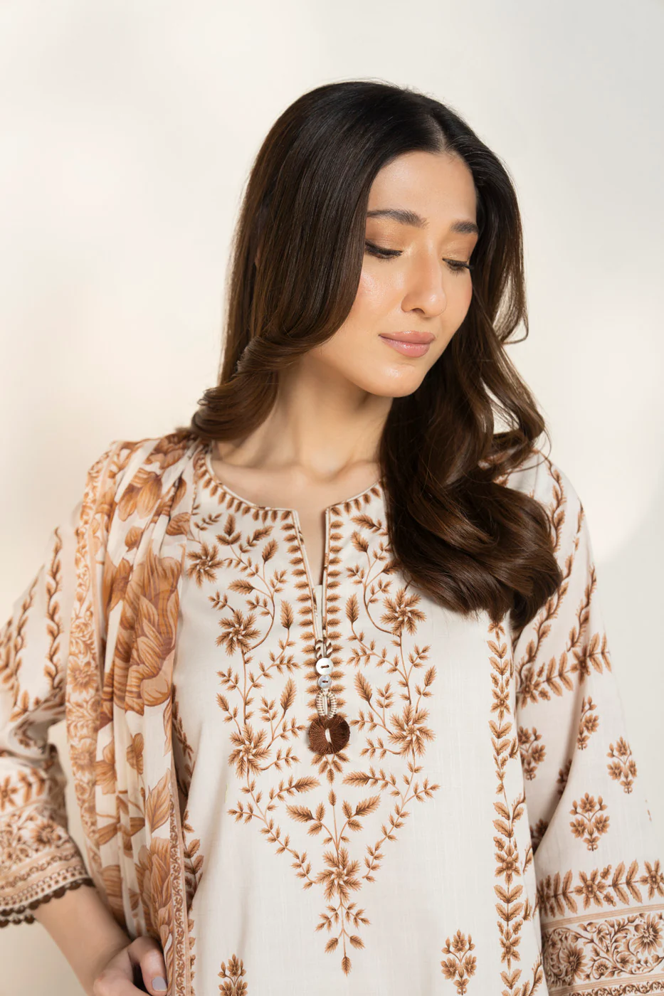 RTS | SHIRT, TROUSER & DUPATTA - Image 2