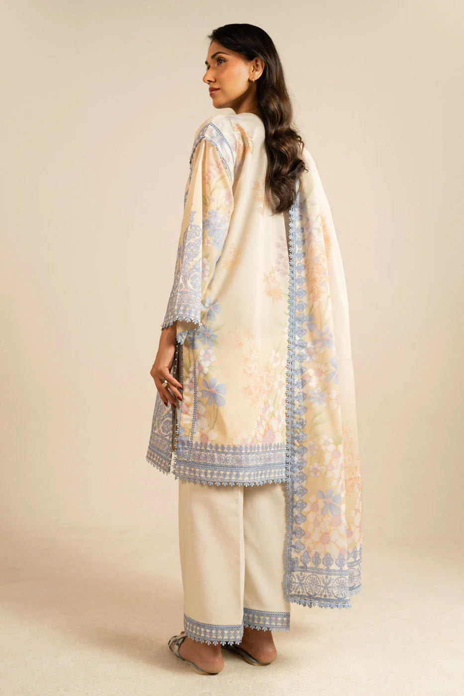 RTS | SHIRT, TROUSER & DUPATTA - Image 4