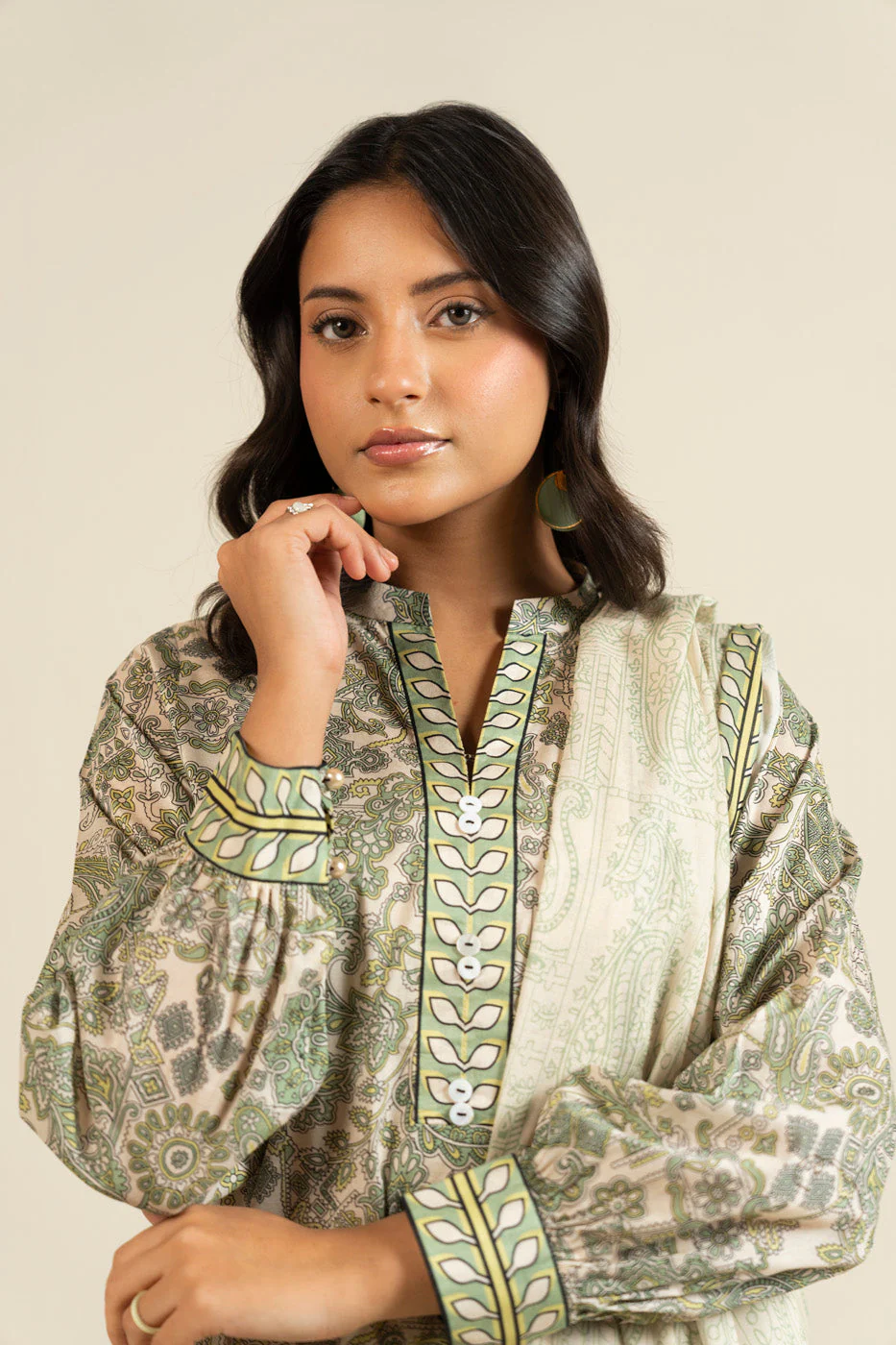 RTS | SHIRT, TROUSER & DUPATTA - Image 3