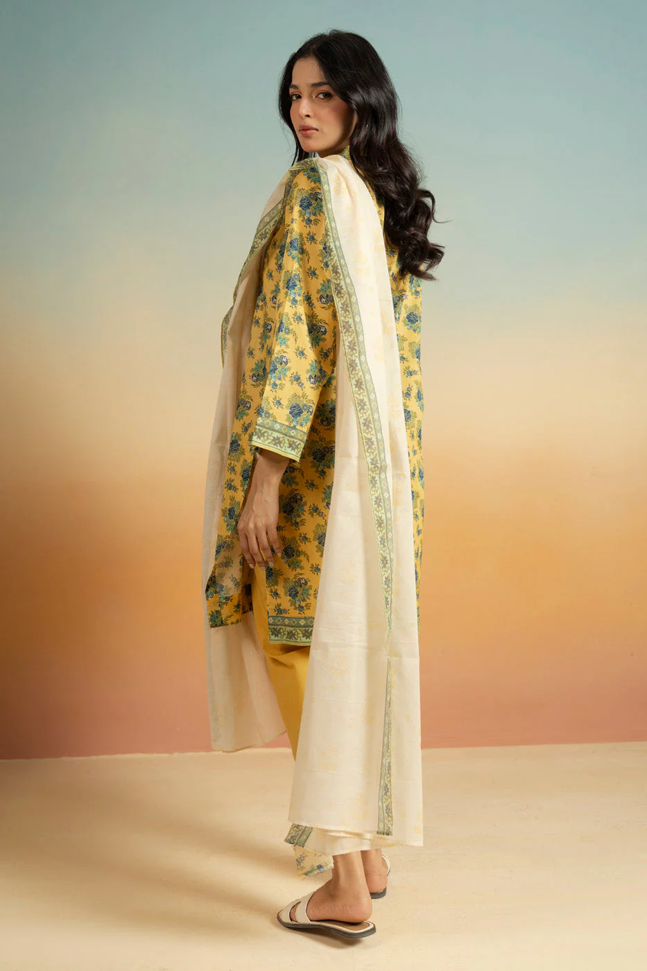 RTS | SHIRT, TROUSER & DUPATTA - Image 4