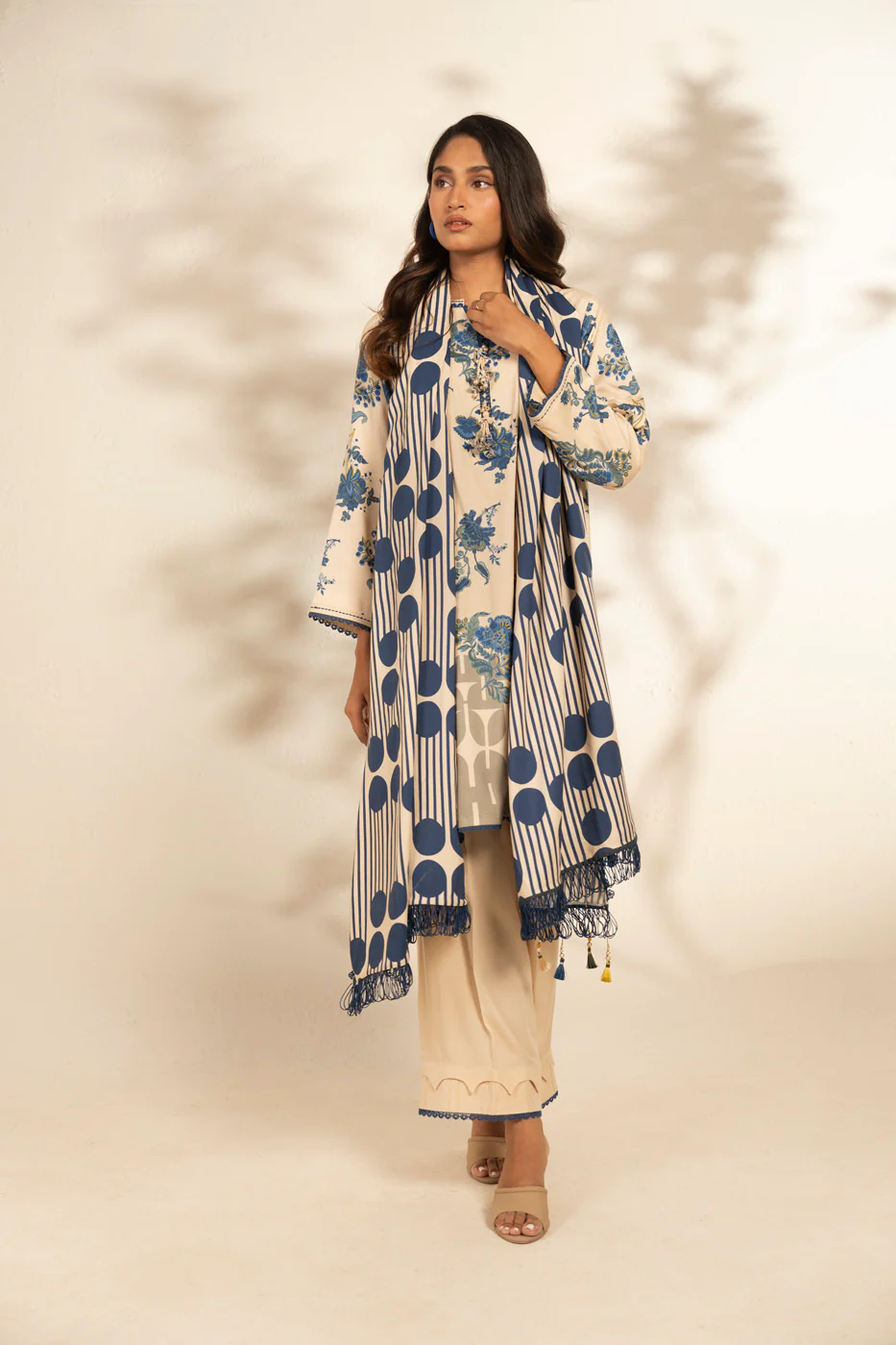 RTS | SHIRT, TROUSER & DUPATTA - Image 3