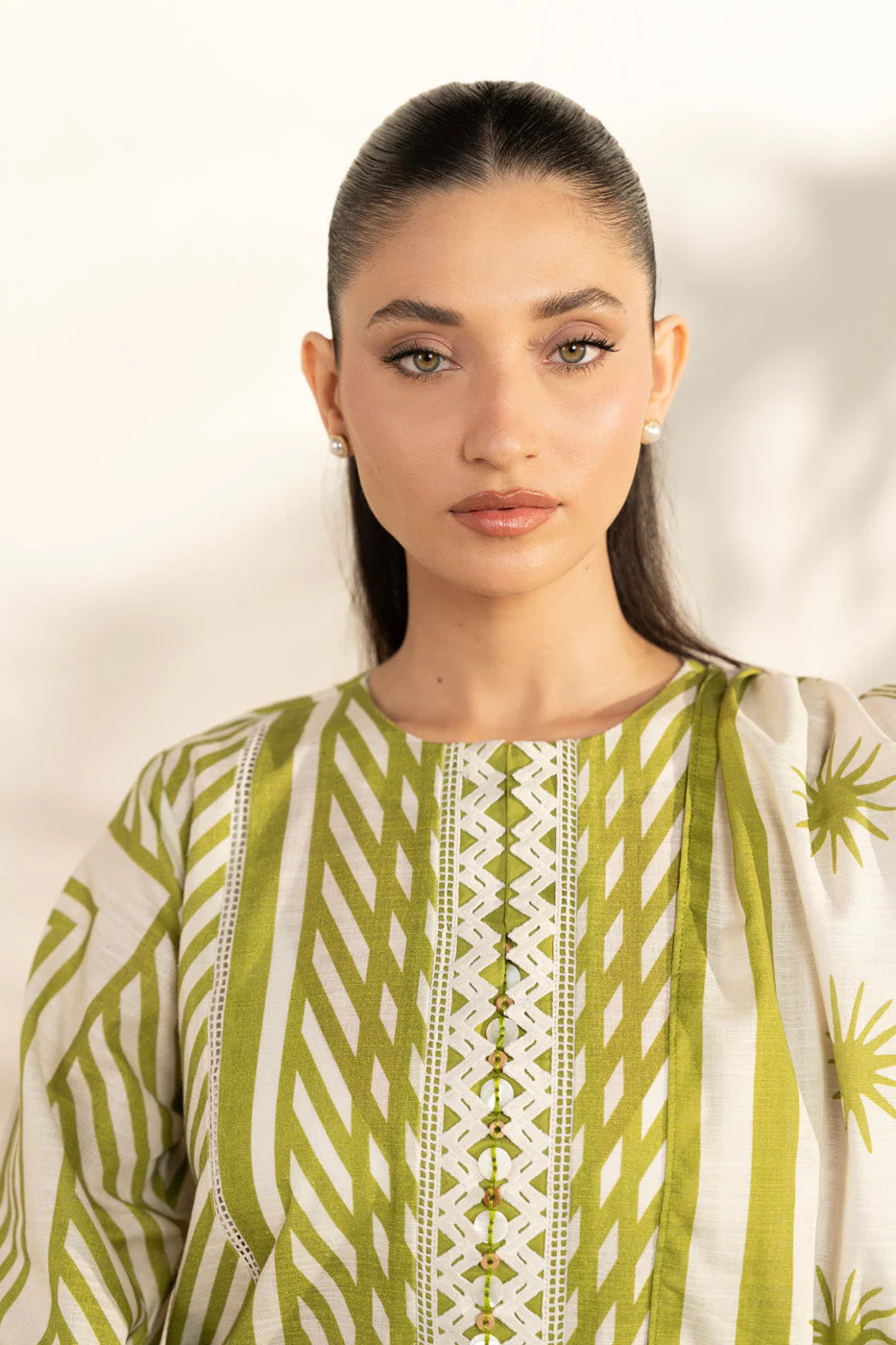 RTS | SHIRT, TROUSER & DUPATTA - Image 3