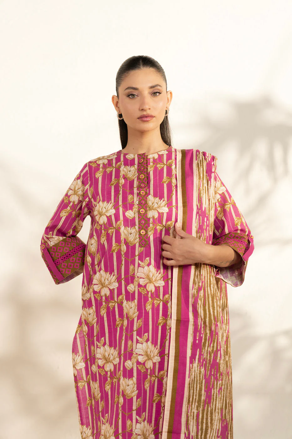 RTS | SHIRT, TROUSER & DUPATTA - Image 2