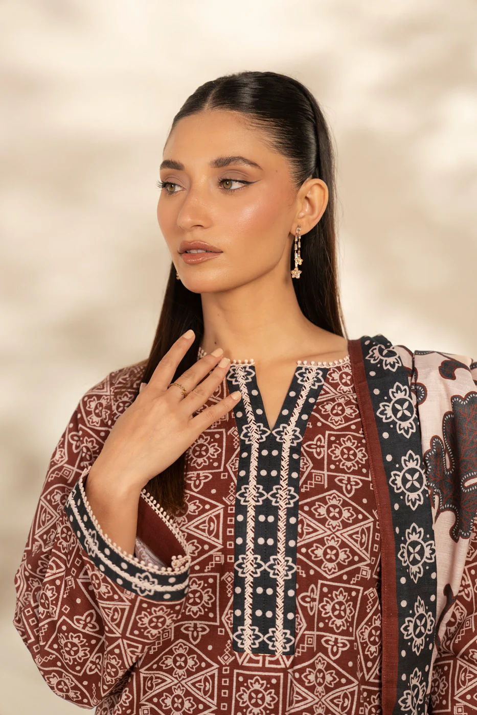 RTS | SHIRT, TROUSER & DUPATTA - Image 3