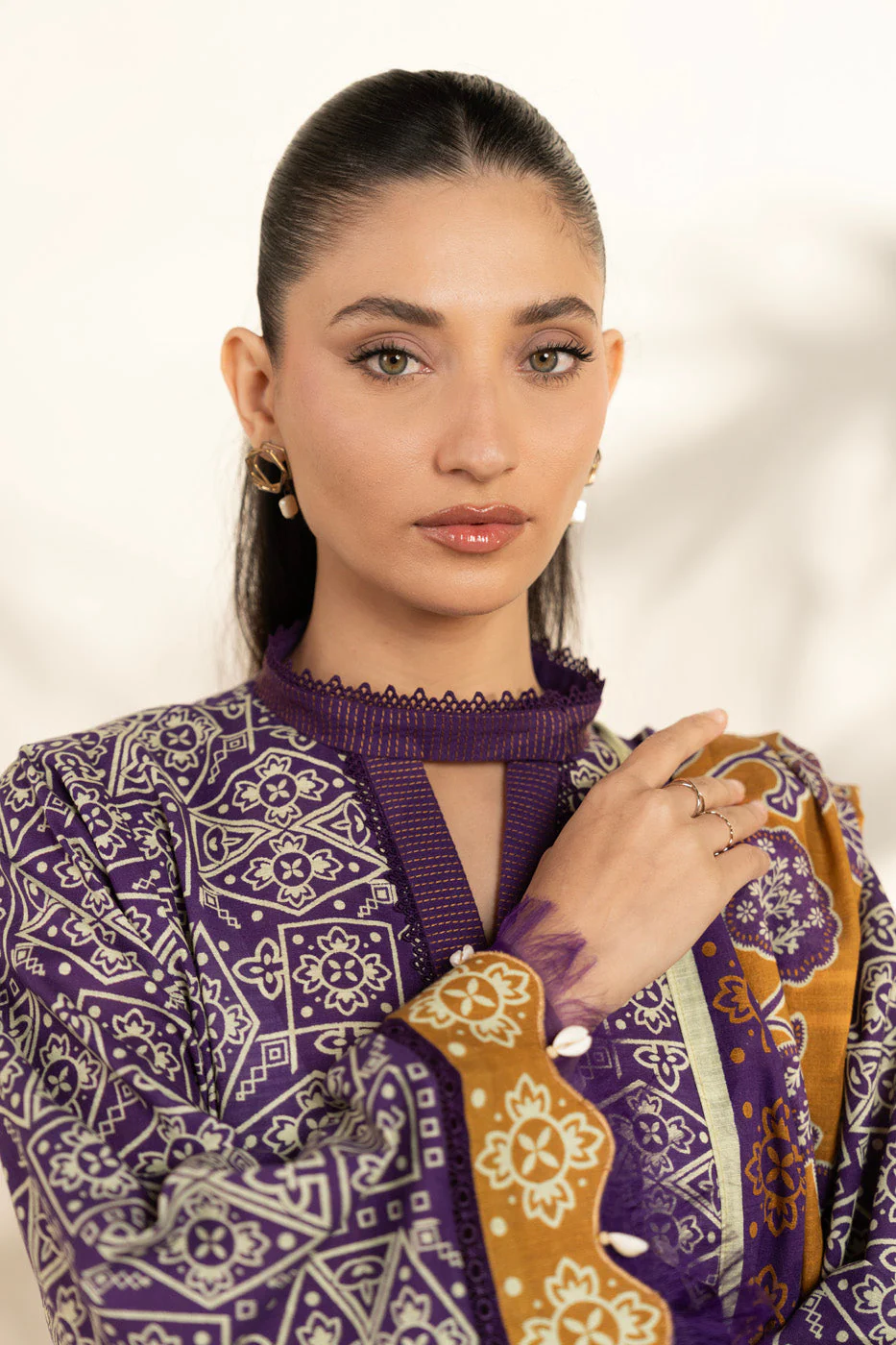 RTS | SHIRT, TROUSER & DUPATTA - Image 3