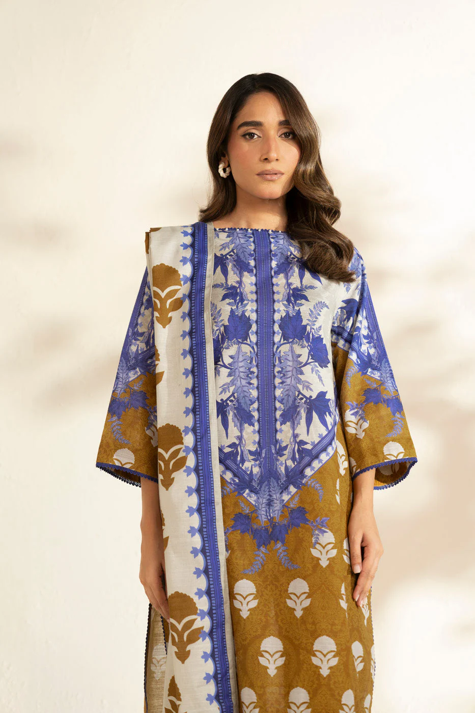 RTS | SHIRT, TROUSER & DUPATTA - Image 2