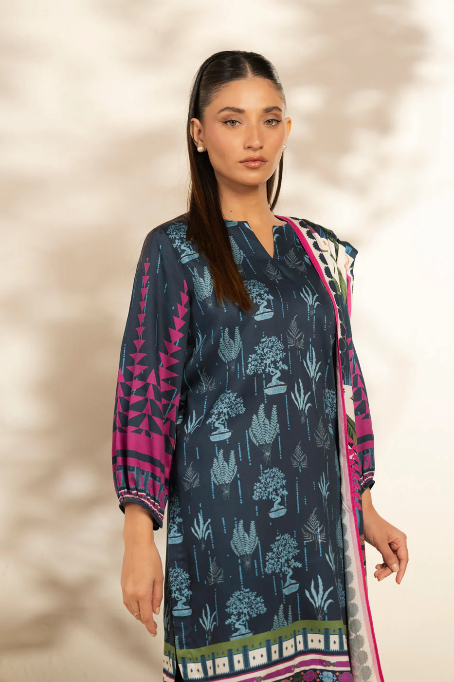 RTS | SHIRT, TROUSER & DUPATTA - Image 2