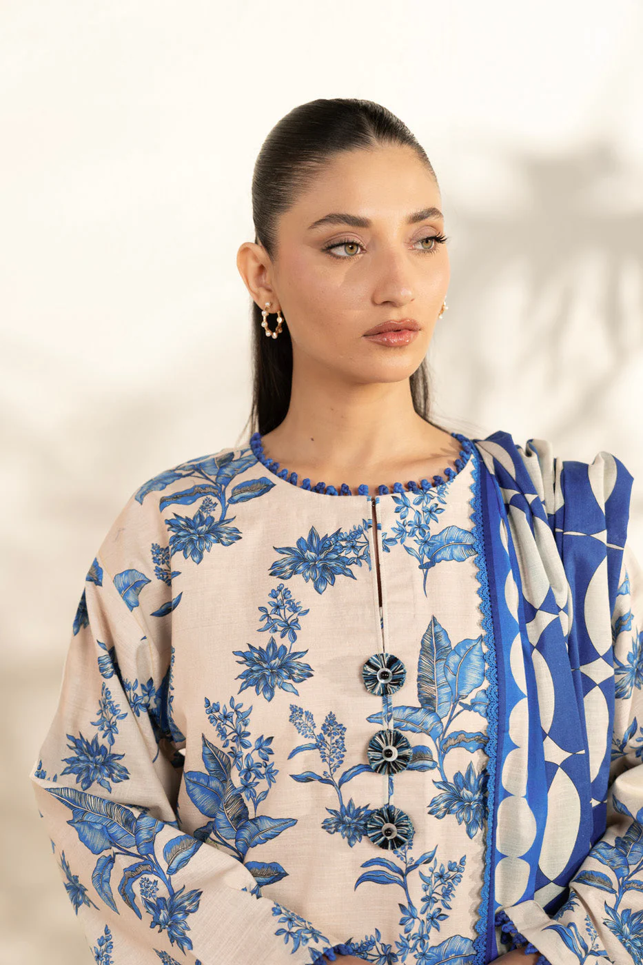 RTS | SHIRT, TROUSER & DUPATTA - Image 3