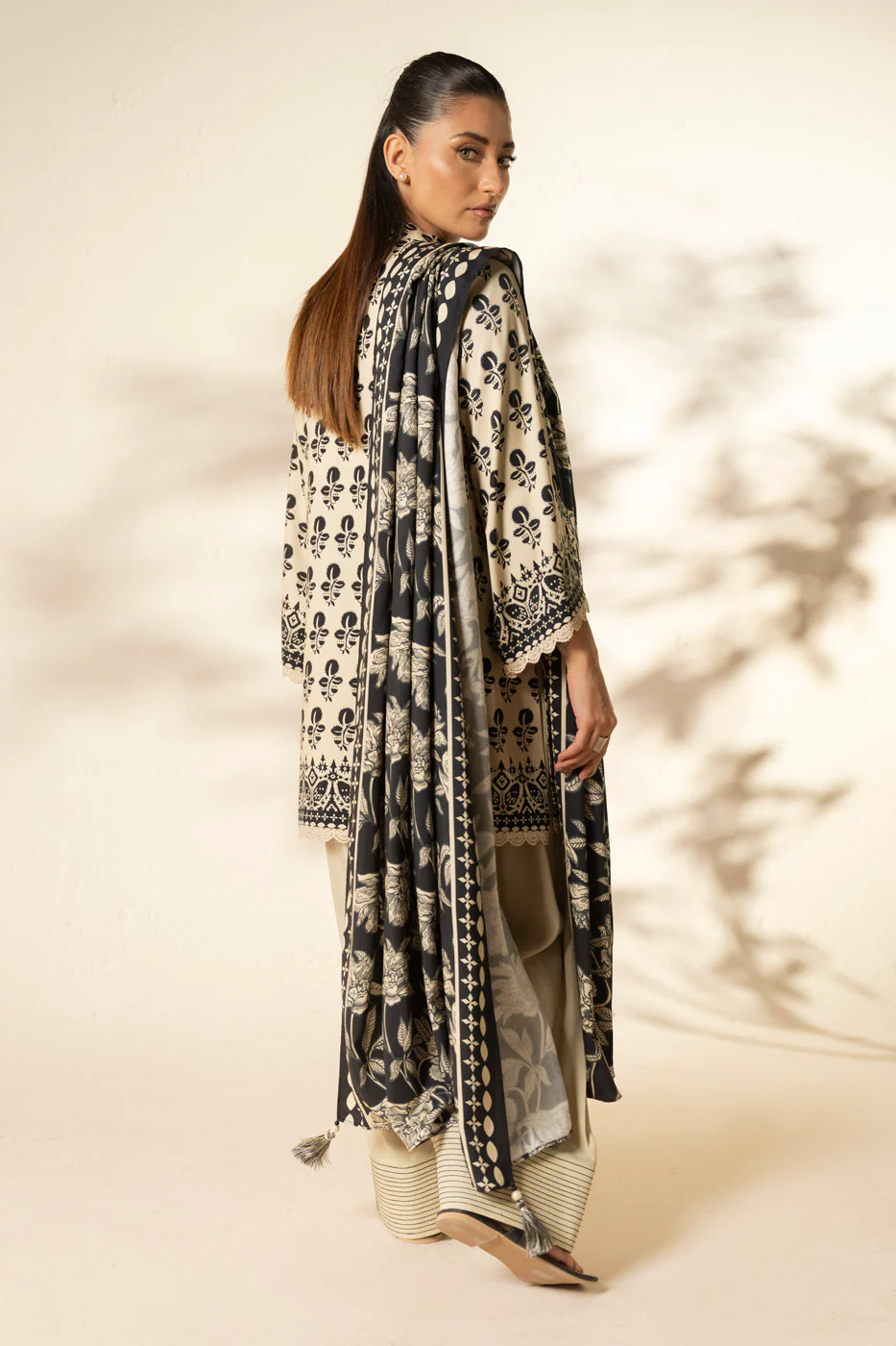RTS | SHIRT, TROUSER & DUPATTA - Image 4