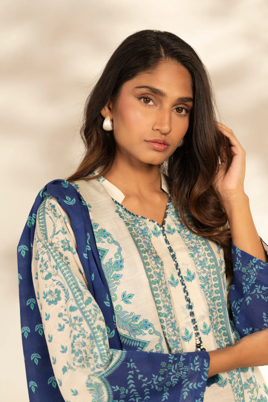 RTS | SHIRT, TROUSER & DUPATTA - Image 3