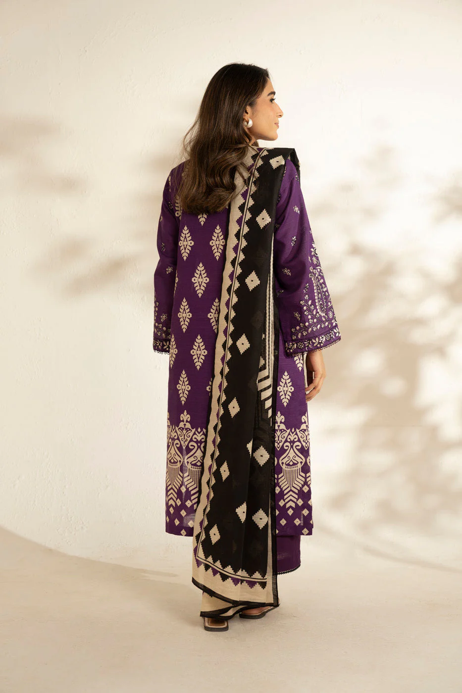 RTS | SHIRT, TROUSER & DUPATTA - Image 4