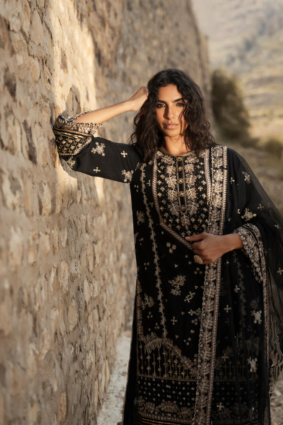 RTS | SHIRT, TROUSER & DUPATTA - Image 3