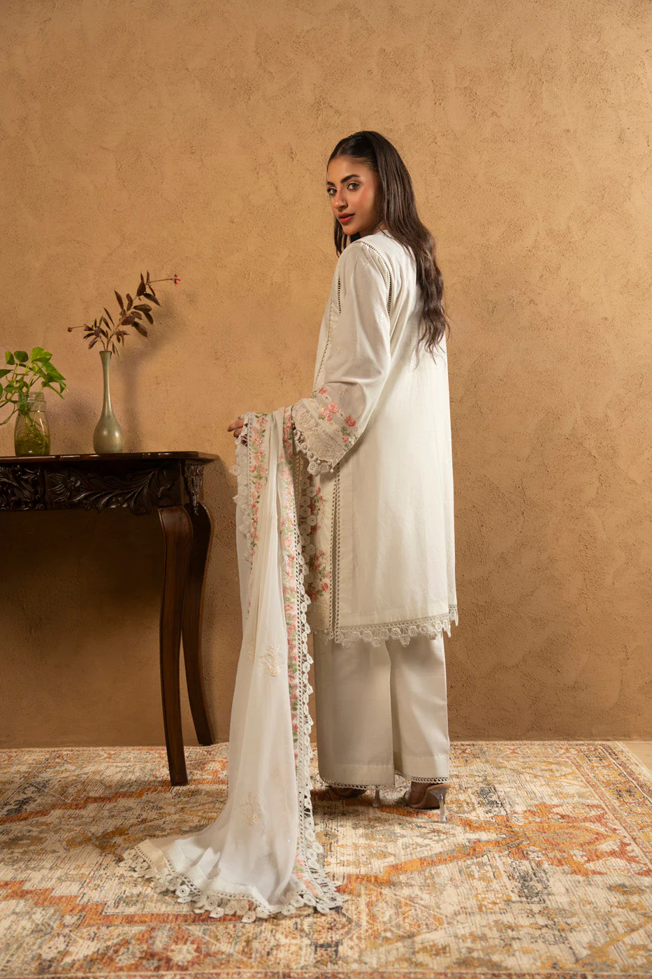 RTS | SHIRT, TROUSER & DUPATTA - Image 4