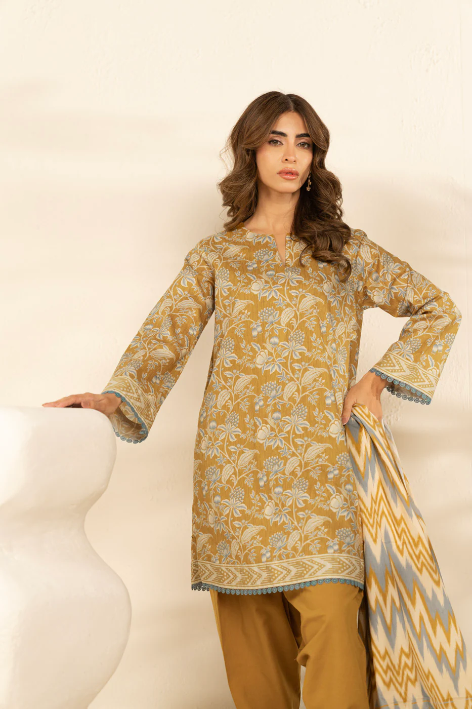RTS | SHIRT, TROUSER & DUPATTA - Image 2