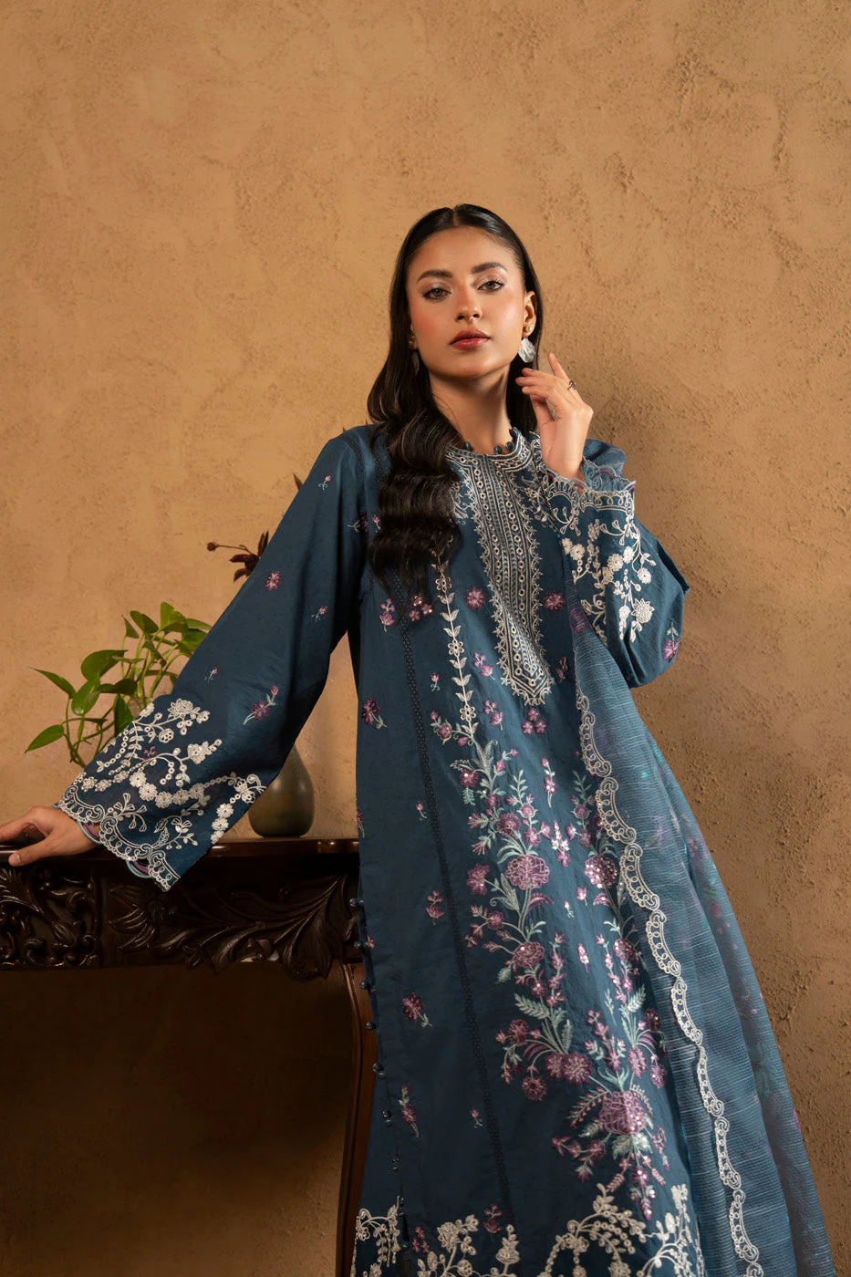 RTS | SHIRT, TROUSER & DUPATTA - Image 2