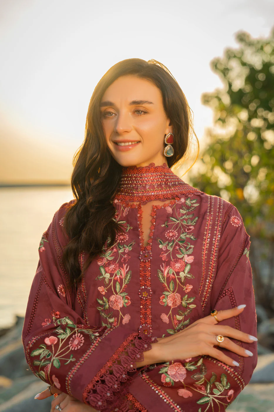 RTS | SHIRT, TROUSER & DUPATTA - Image 3