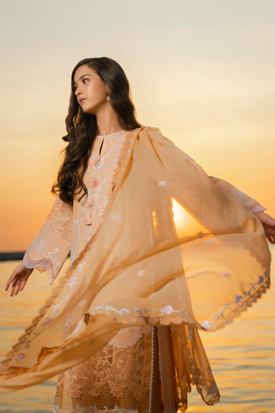 RTS | SHIRT, TROUSER & DUPATTA - Image 3