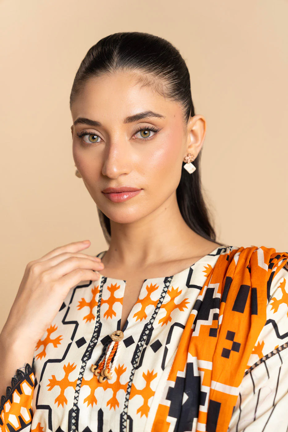 RTS | SHIRT, TROUSER & DUPATTA - Image 3