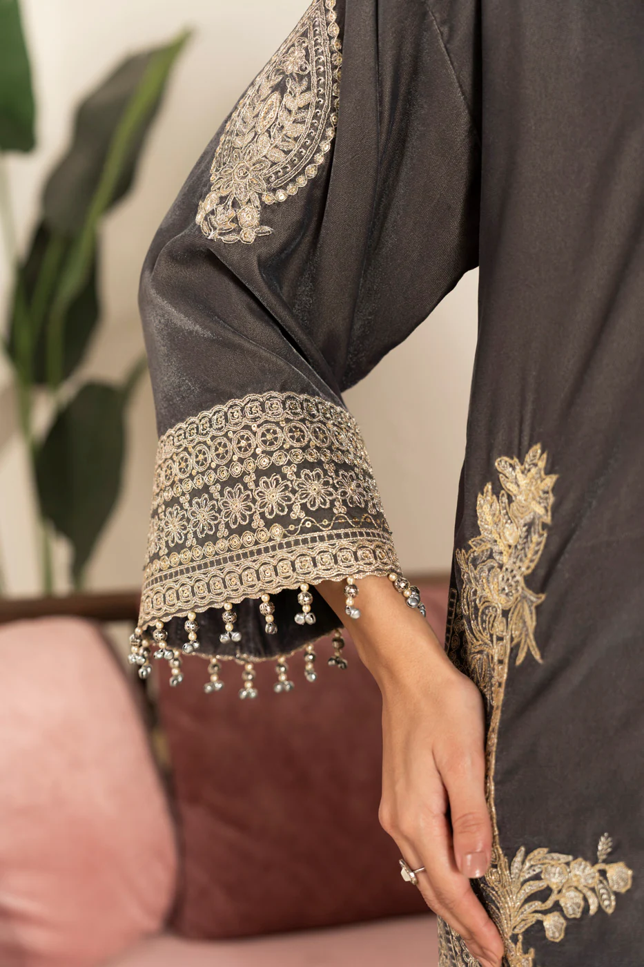 RTS | SHIRT, TROUSER, DUPATTA - Image 4