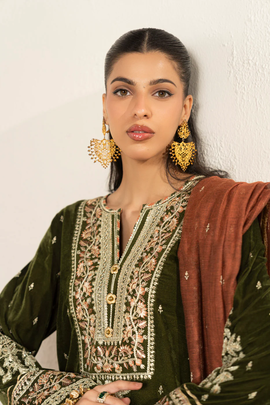 RTS | SHIRT, TROUSER, DUPATTA - Image 3