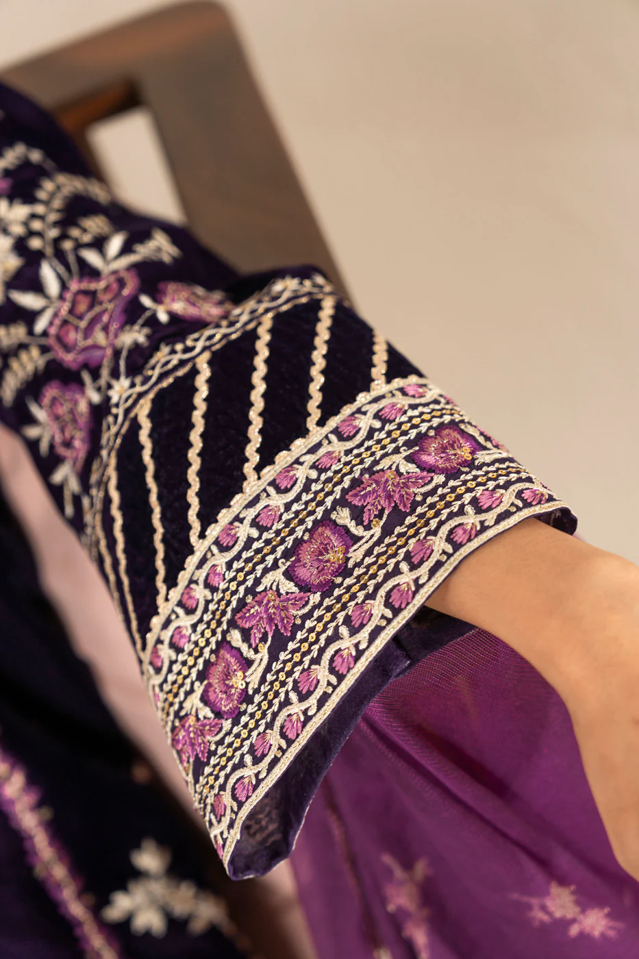 RTS | SHIRT, TROUSER, DUPATTA - Image 4